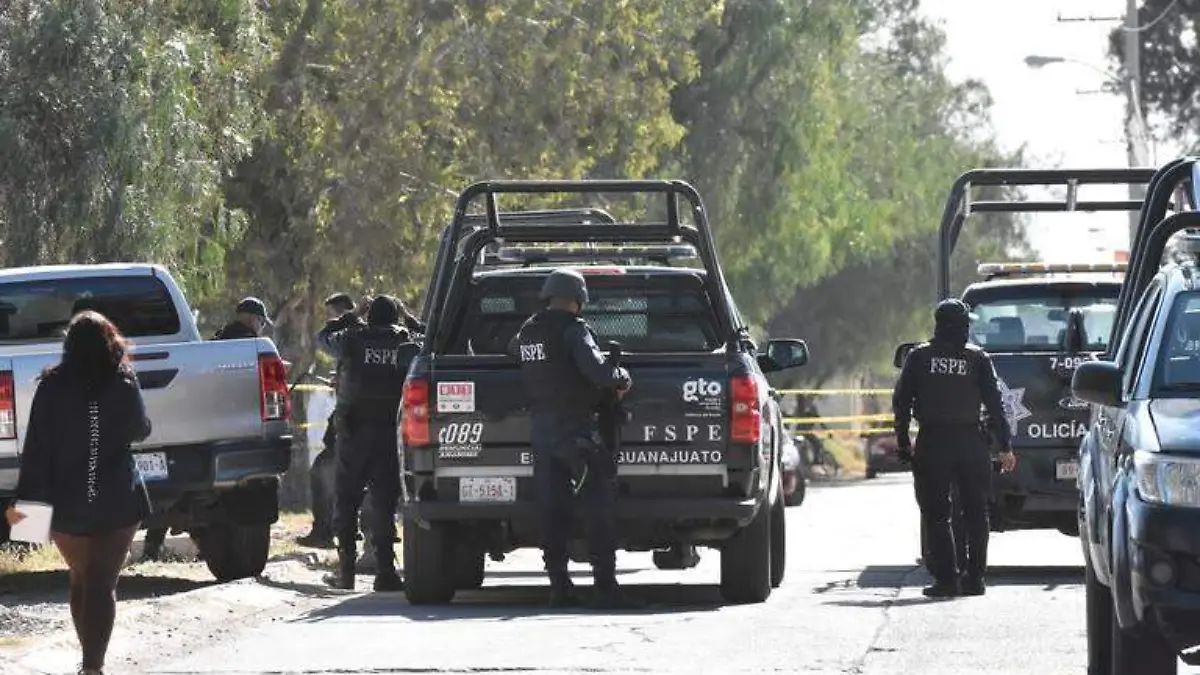 Policía resguardando el lugar